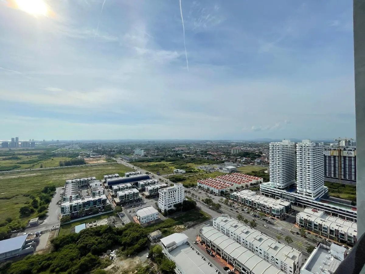 Atlantis Center Of Melaka 1B1B Max 6Pax With Big Pool And Sky Bridge Apartment Malaysia